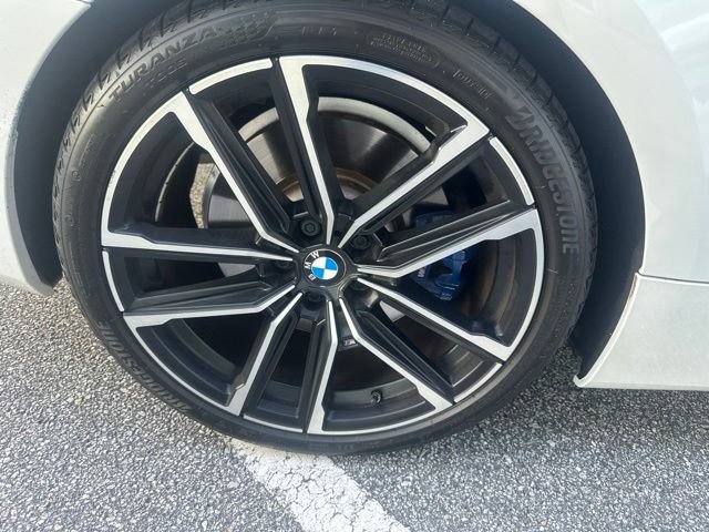 Used 2022 BMW M440i Convertible RWD image 3