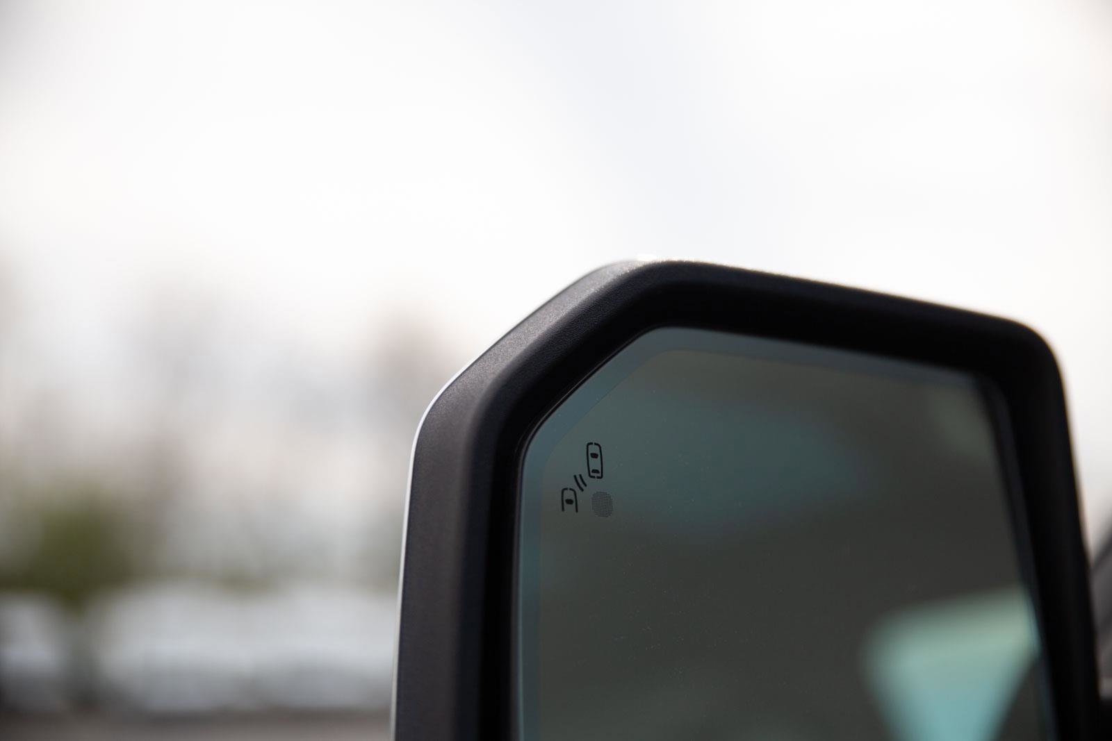 Used 2017 Ford F150 Lariat w/ Equipment Group 502A Luxury image 12