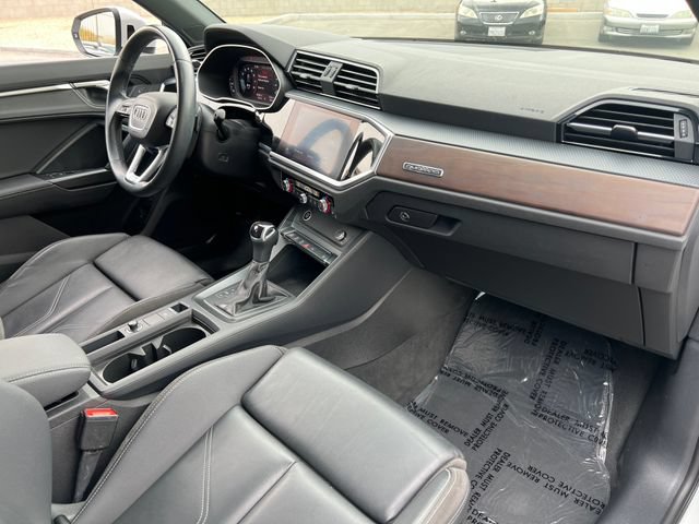 Used 2022 Audi Q3 2.0T Premium AWD/4WD image 47