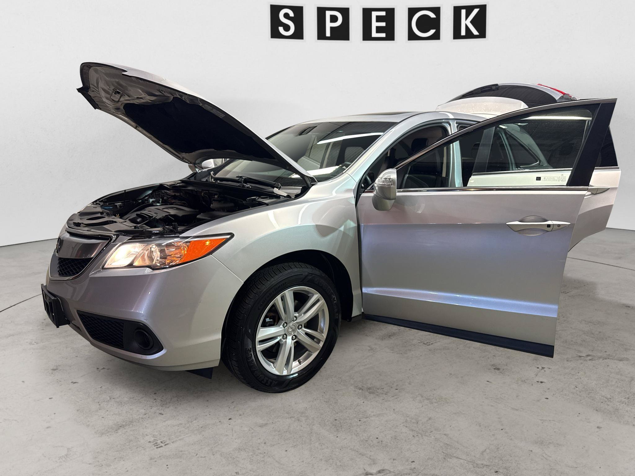 Used 2015 Acura RDX AWD image 11