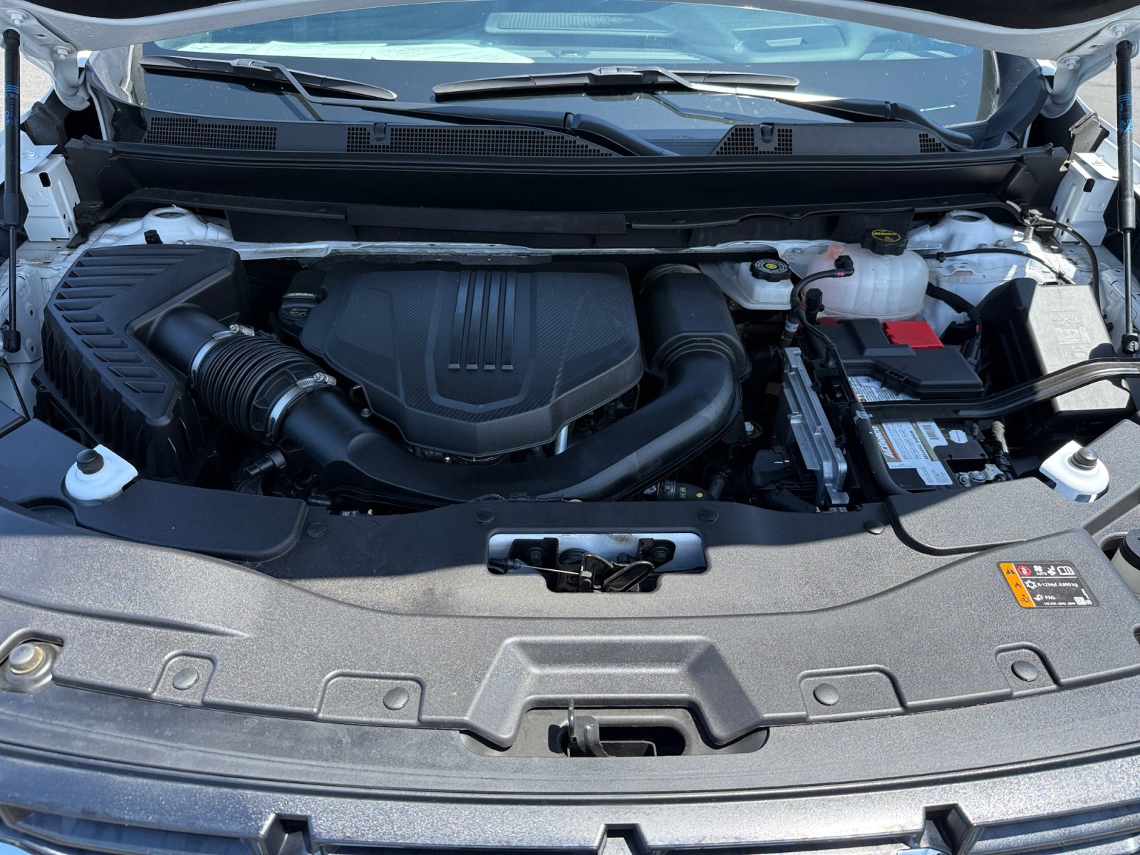 Used 2025 GMC Acadia Elevation AWD/4WD image 20