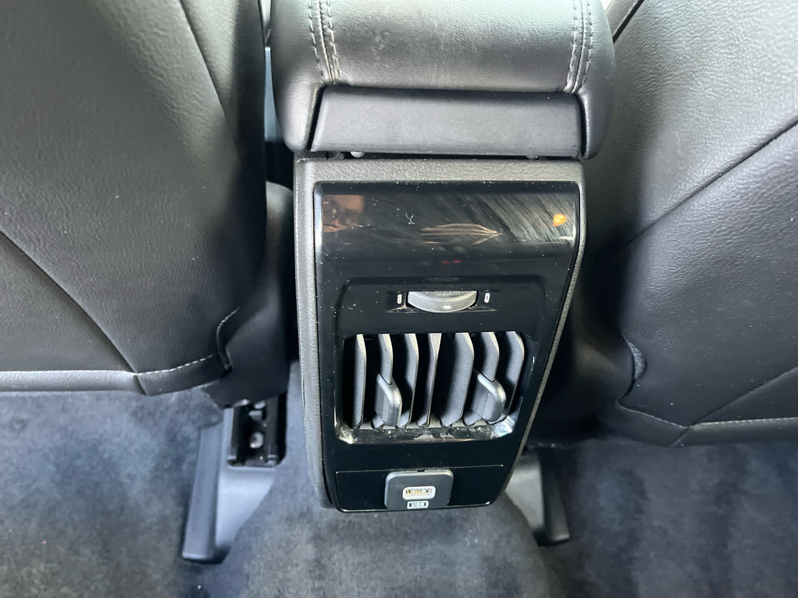 Used 2025 Jeep Compass Limited AWD/4WD image 24