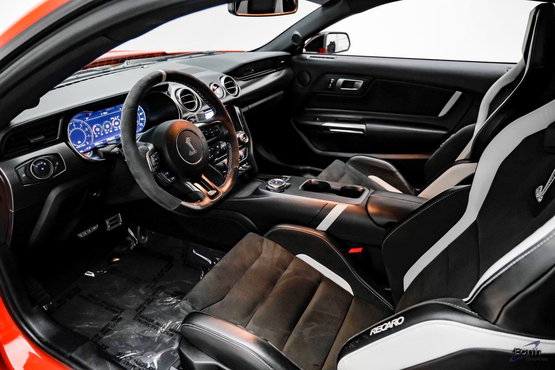Used 2022 Ford Mustang Shelby GT500 w/ Technology Package RWD image 44