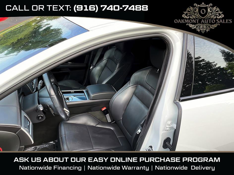 Used 2015 Jaguar XF Sport RWD image 16