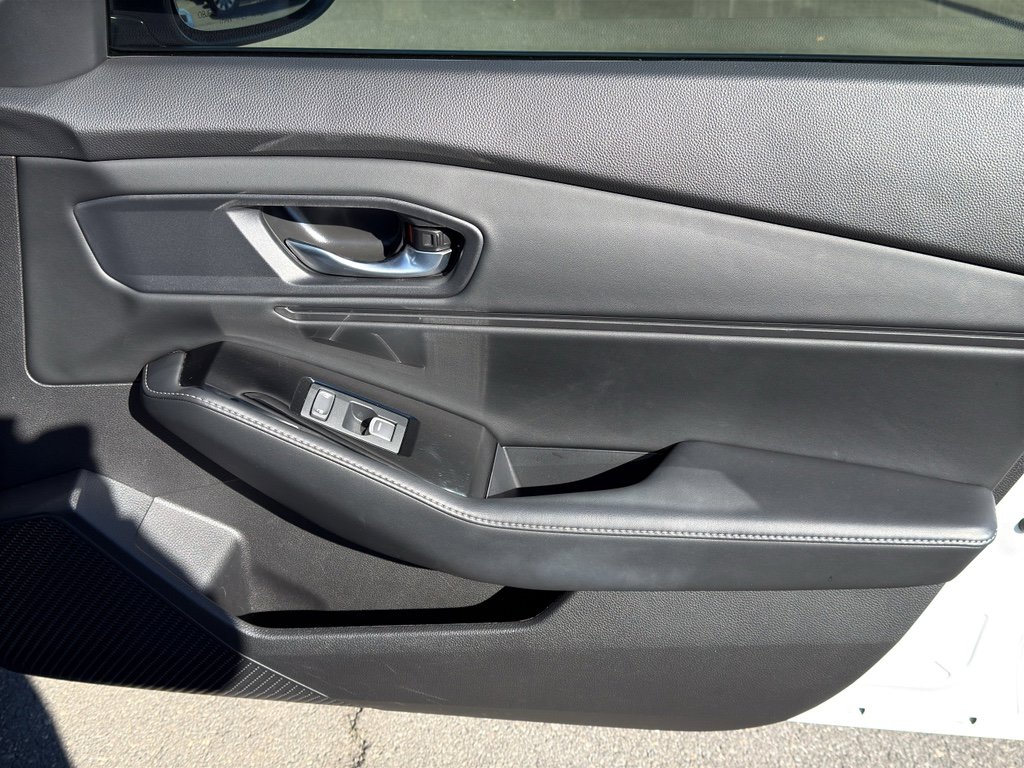 Used 2024 Honda Accord Touring image 31