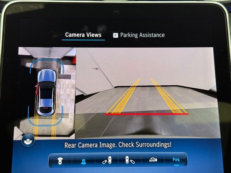 Certified 2025 Mercedes-Benz GLC 300 4MATIC image 17