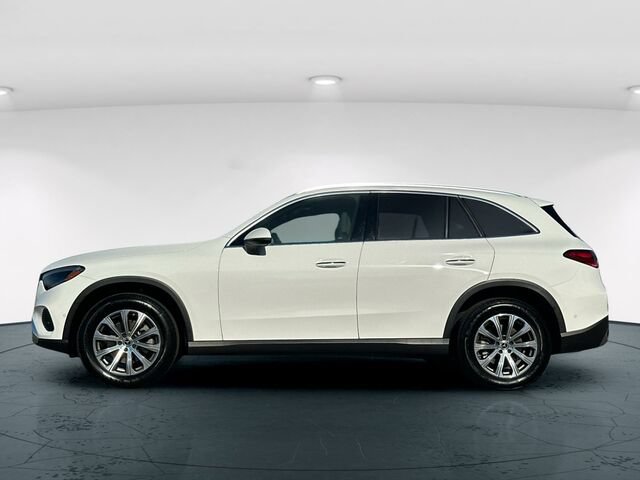 Certified 2026 Mercedes-Benz GLC 300 4MATIC image 3
