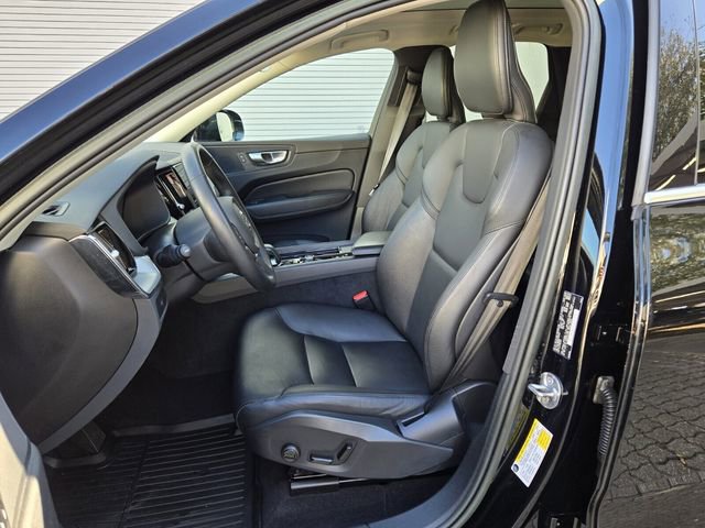 Certified 2023 Volvo XC60 B5 Core w/ Protection Package Premier image 12