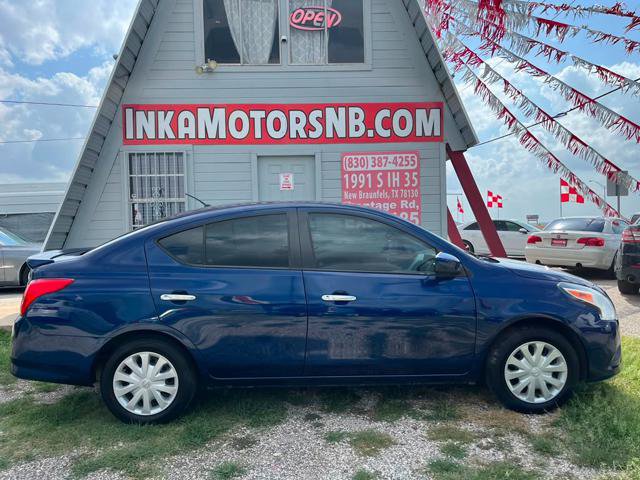Used 2018 Nissan Versa SV FWD image 9