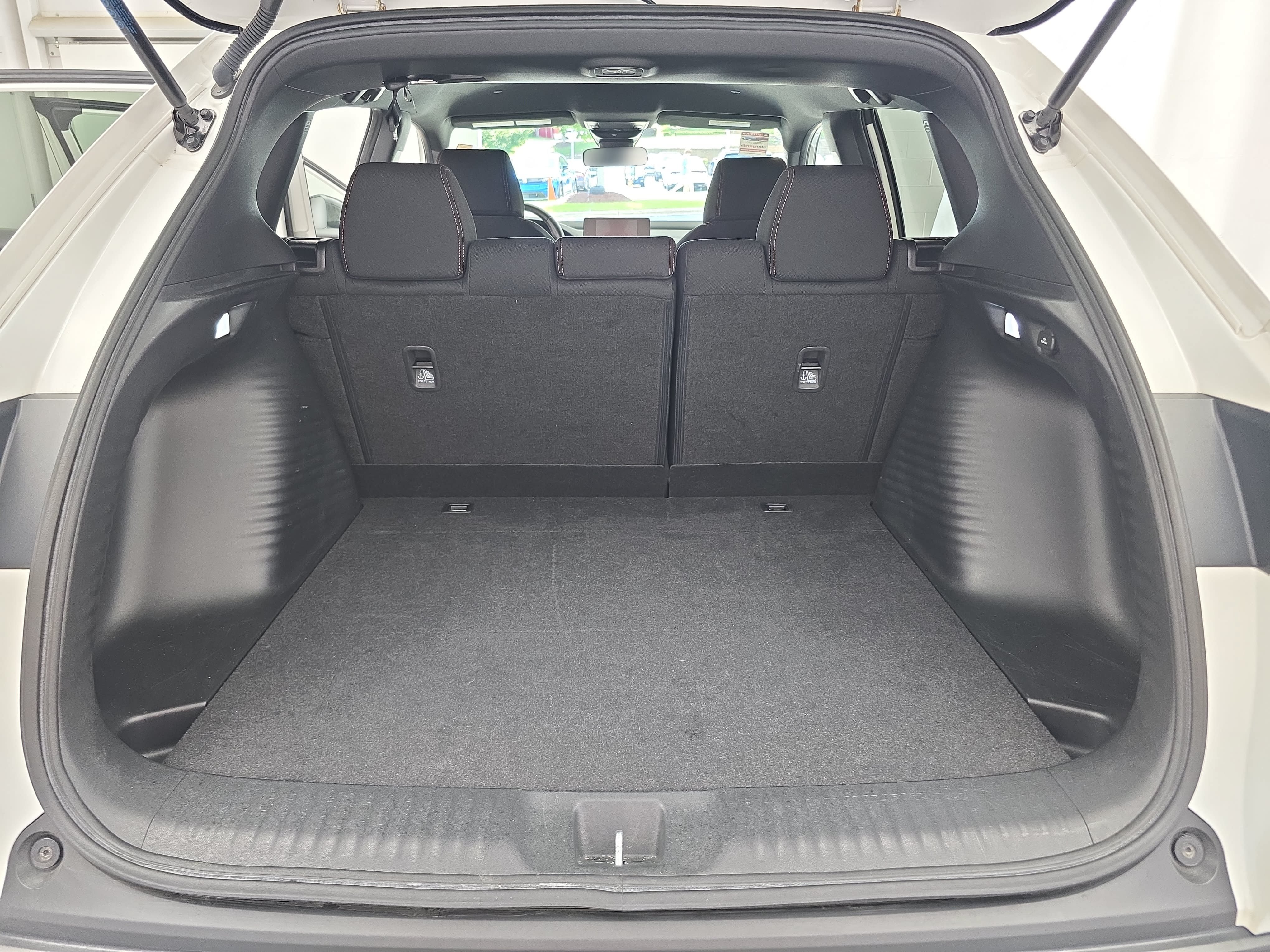 Used 2025 Honda HR-V Sport image 12