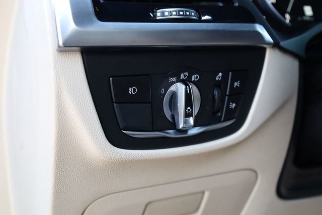 Used 2018 BMW X3 xDrive30i w/ Convenience Package image 12