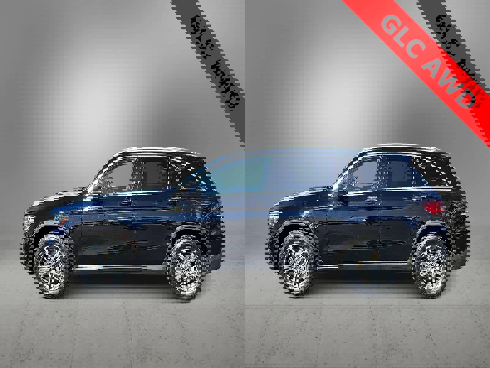 Used 2022 Mercedes-Benz GLC 300 4MATIC w/ Premium Package Lite image 5