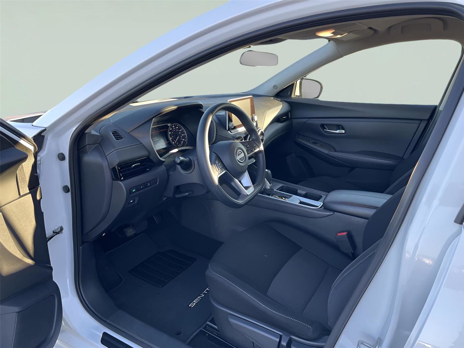 Used 2024 Nissan Sentra SV image 13