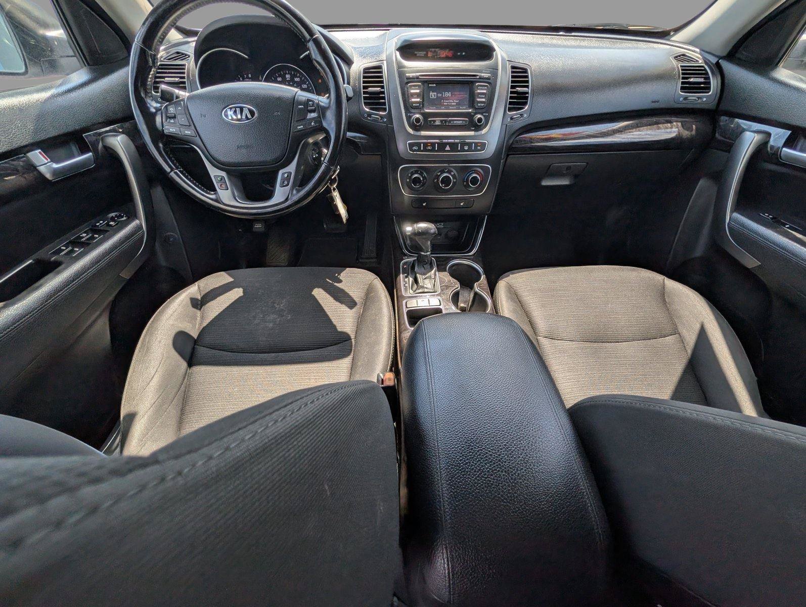 Used 2014 Kia Sorento LX FWD image 26
