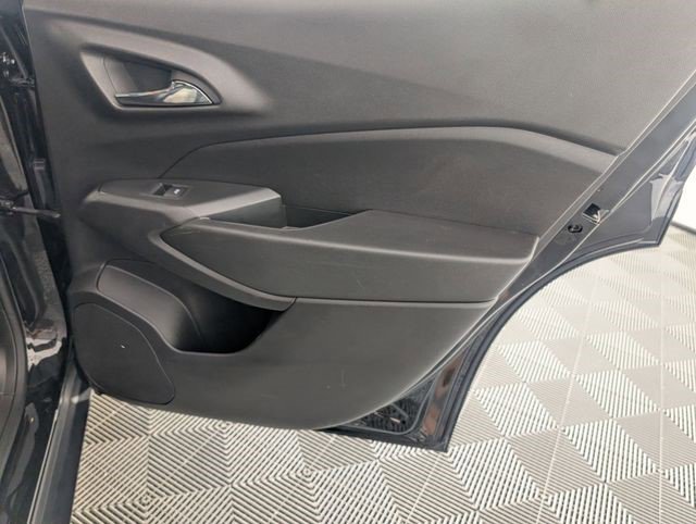 Certified 2024 Chevrolet Trax LS w/ LS Convenience Package FWD image 27