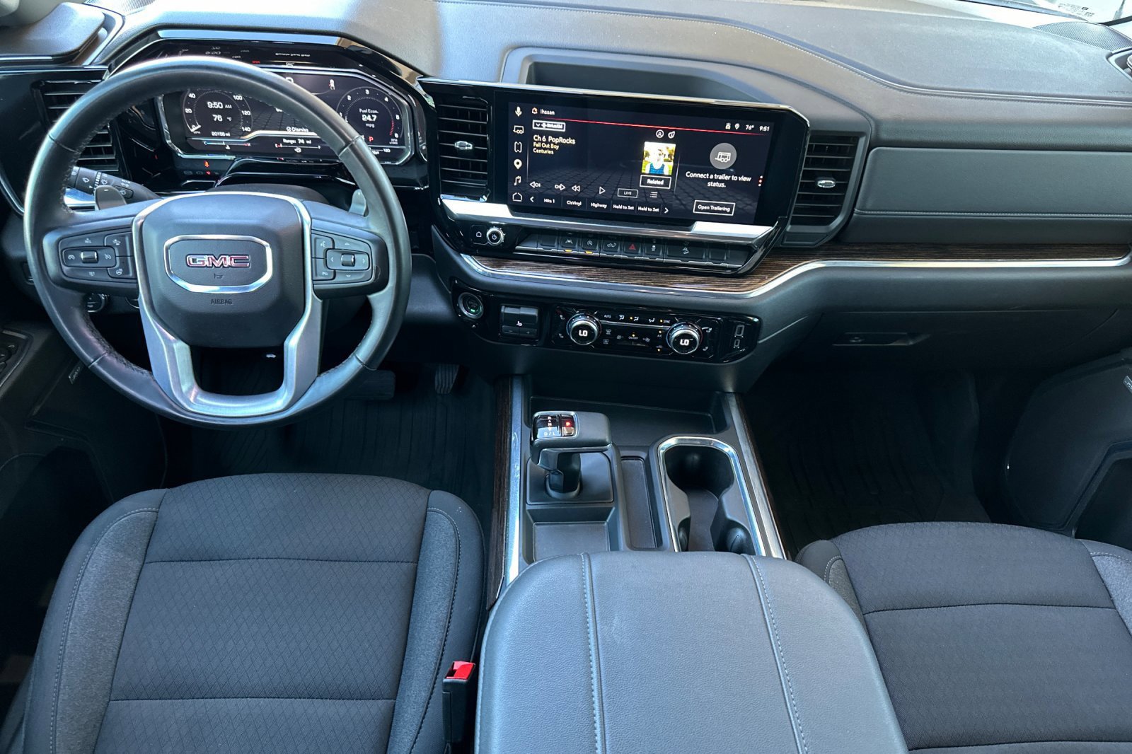 Certified 2023 GMC Sierra 1500 Elevation w/ Preferred Package AWD/4WD image 14
