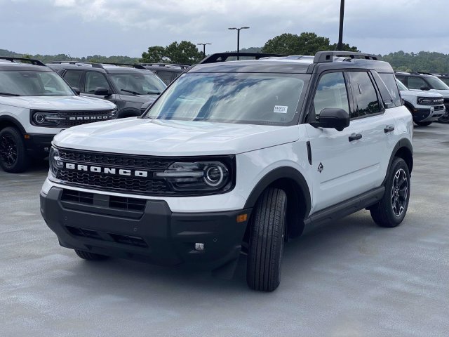 New 2026 Ford Bronco Sport Outer Banks w/ Outer Banks Tech Package+ AWD/4WD image 5