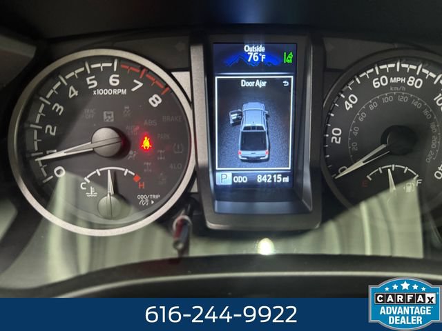 Used 2022 Toyota Tacoma TRD Off-Road AWD/4WD image 2