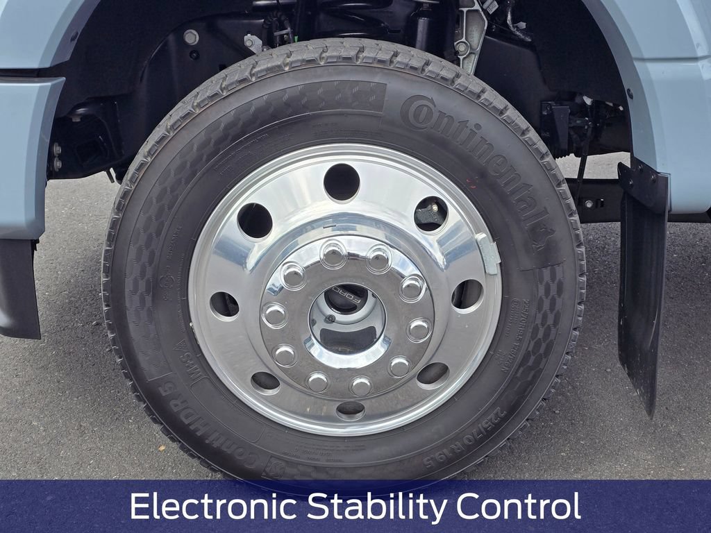 Used 2026 Ford F450 Platinum AWD/4WD image 9