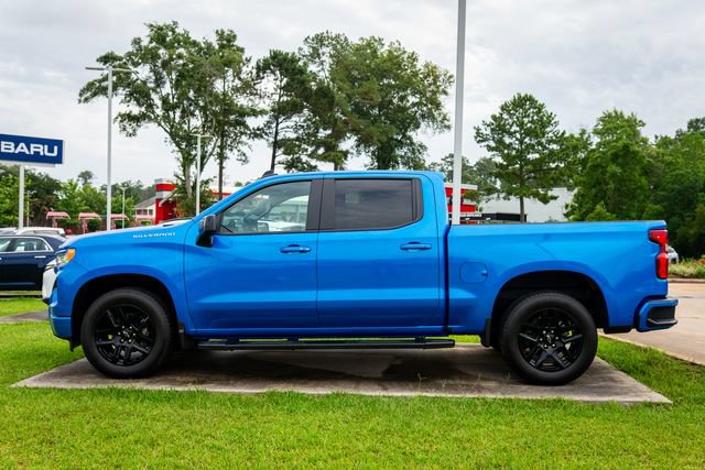 Used 2025 Chevrolet Silverado 1500 RST w/ Convenience Package II RWD image 2