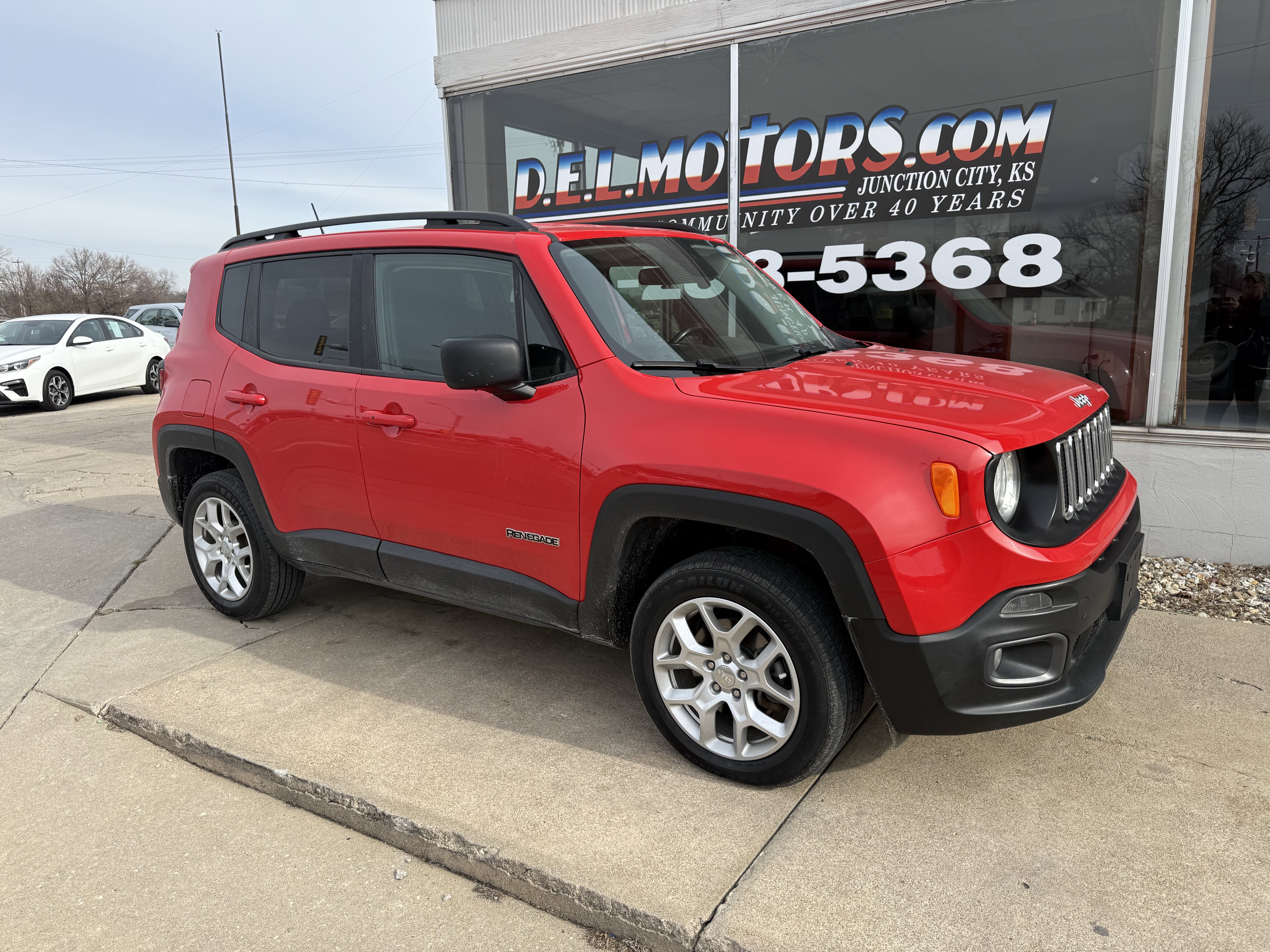 Used 2017 Jeep Renegade Latitude