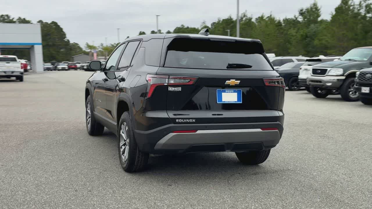New 2027 Chevrolet Equinox LT w/ Safety and Technology Package FWD image 7