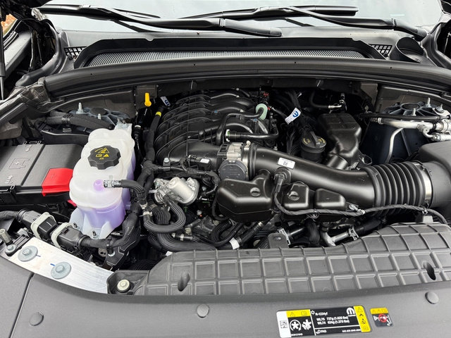 New 2025 Jeep Grand Cherokee L Altitude image 10