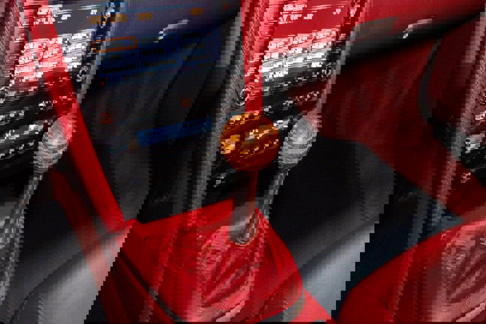 Used 2010 Porsche 911 Carrera image 38