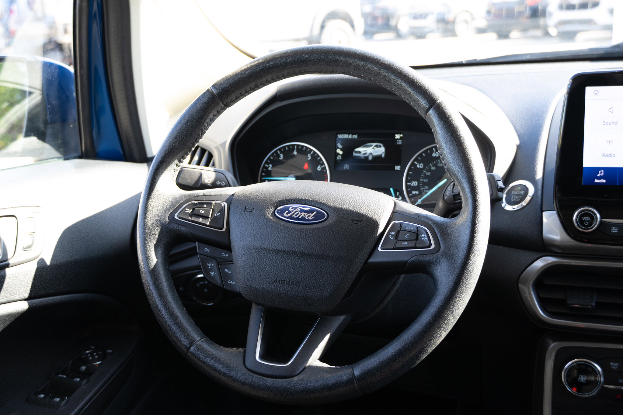 Used 2020 Ford EcoSport SE w/ SE Convenience Package image 40