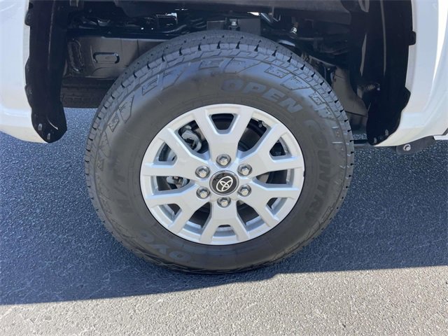 Used 2024 Toyota Tacoma SR5 image 7