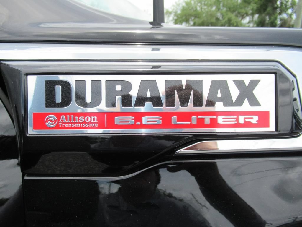 Used 2024 GMC Sierra 2500 Denali w/ Denali Reserve Package AWD/4WD image 36