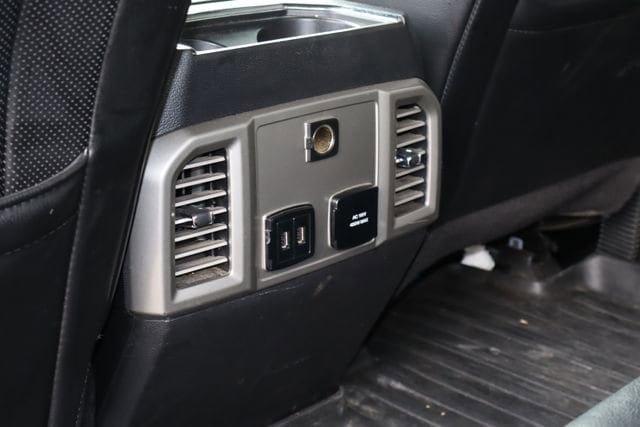Used 2017 Ford F250 Lariat w/ Chrome Package AWD/4WD image 18