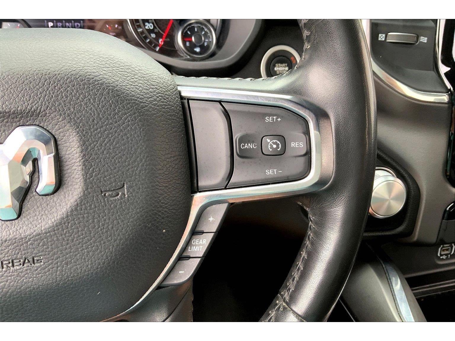 Used 2024 RAM 1500 Laramie AWD/4WD image 18