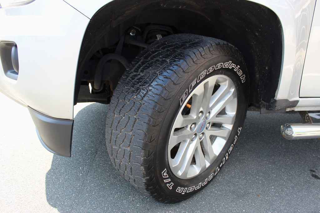Used 2016 GMC Canyon SLT image 37