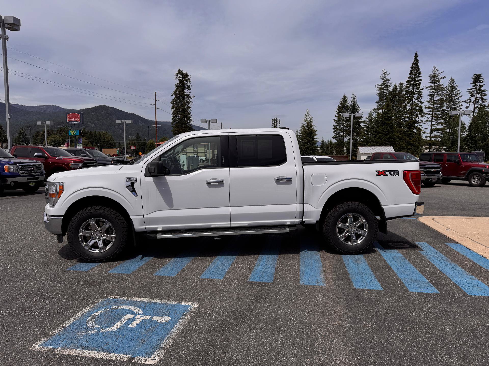 Used 2023 Ford F150 XLT w/ Equipment Group 301A Mid AWD/4WD image 4