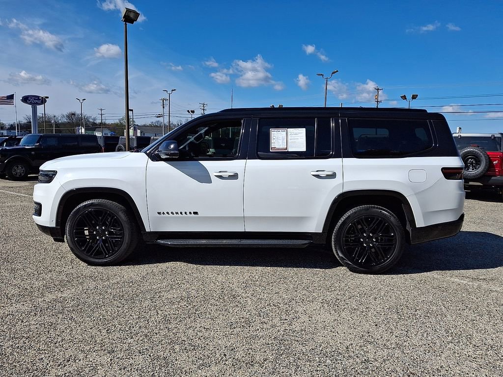 Used 2024 Jeep Wagoneer Series II w/ Convenience Group I image 2
