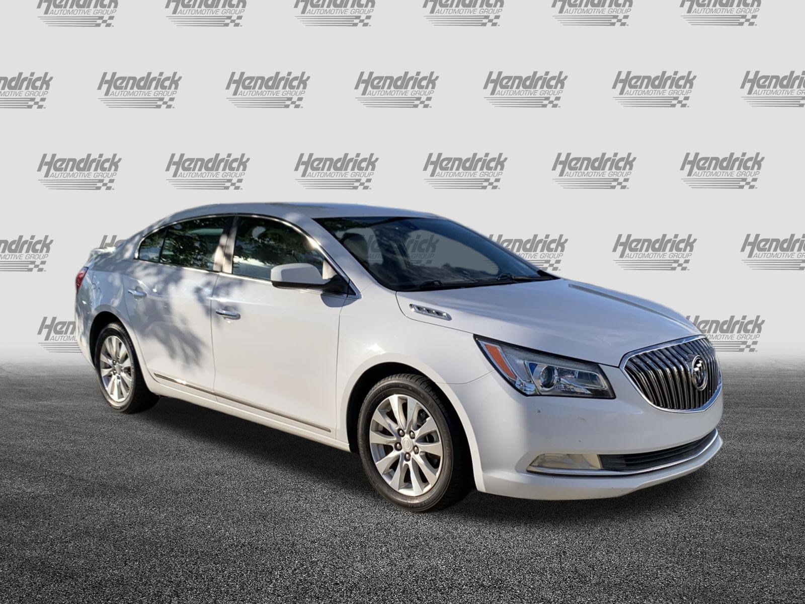 Used 2014 Buick LaCrosse FWD image 2
