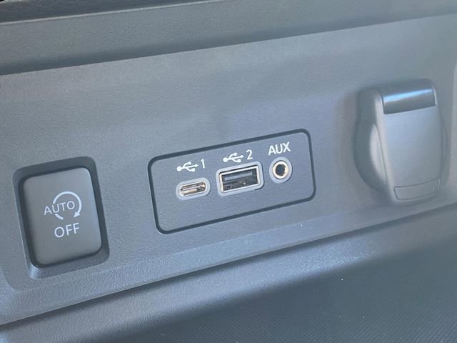 New 2025 Nissan Sentra SV w/ SV Premium Package image 22