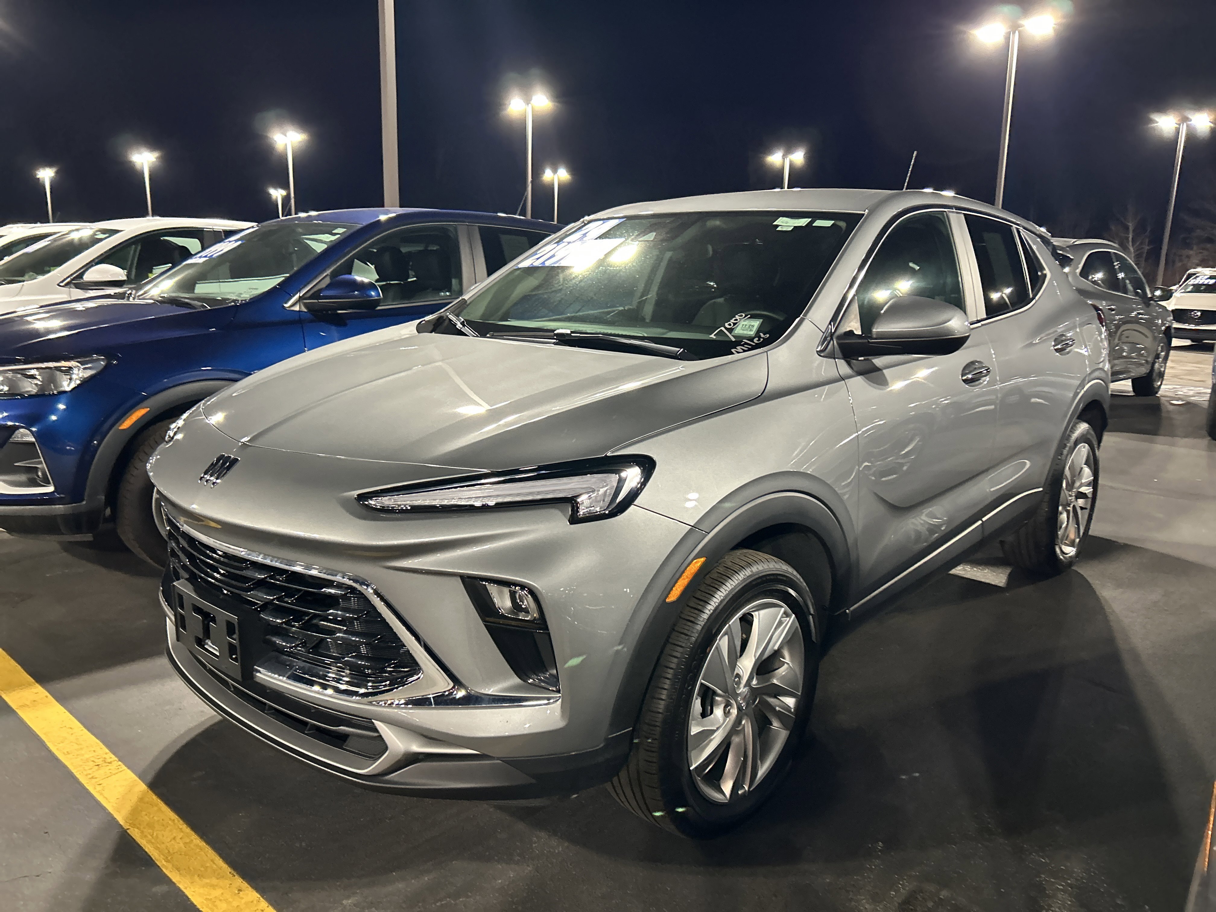 Used 2024 Buick Encore GX Preferred image 3