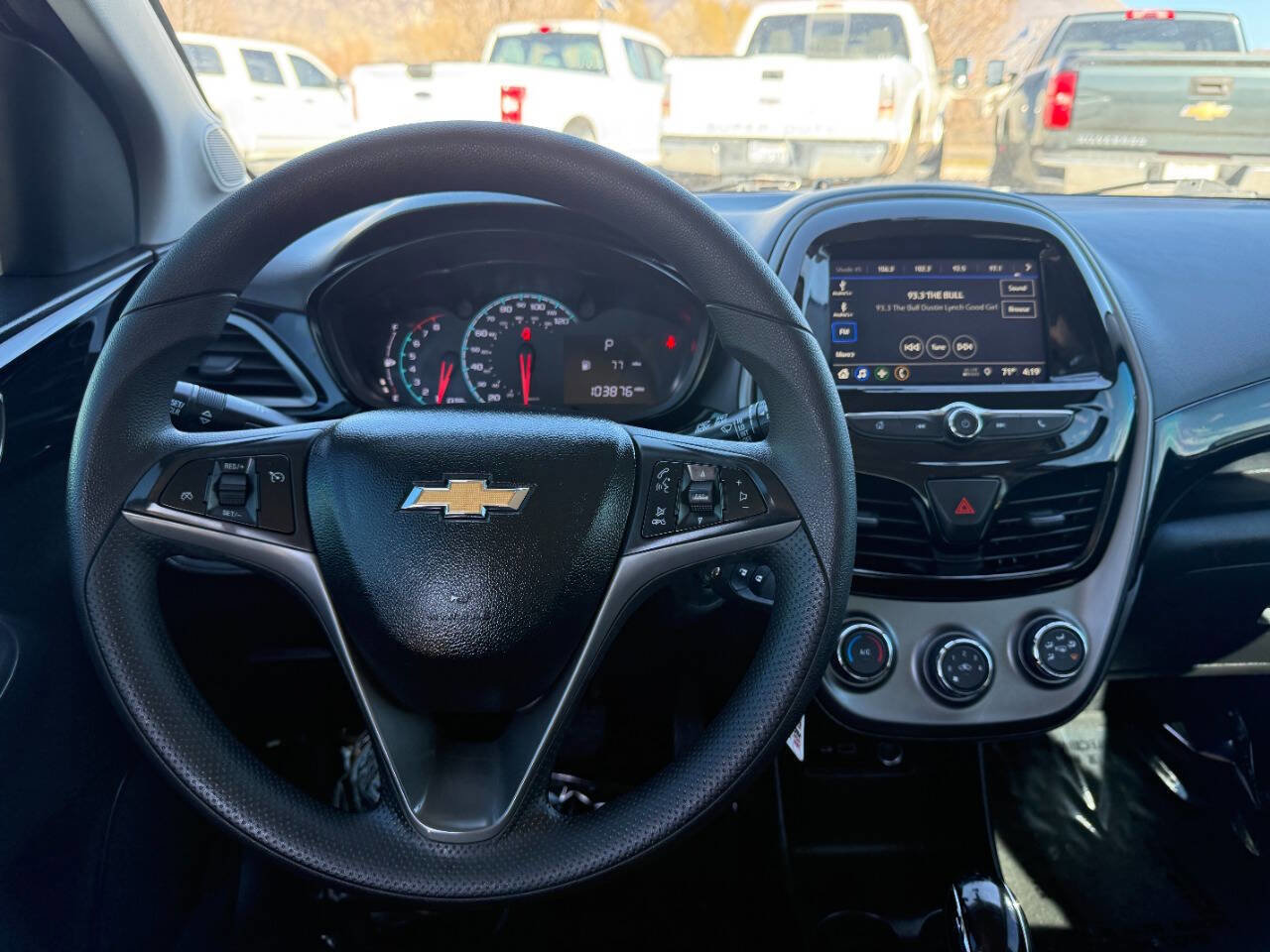 Used 2022 Chevrolet Spark LT image 27