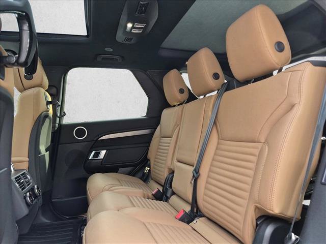 New 2026 Land Rover Discovery Limited Edition AWD/4WD image 22