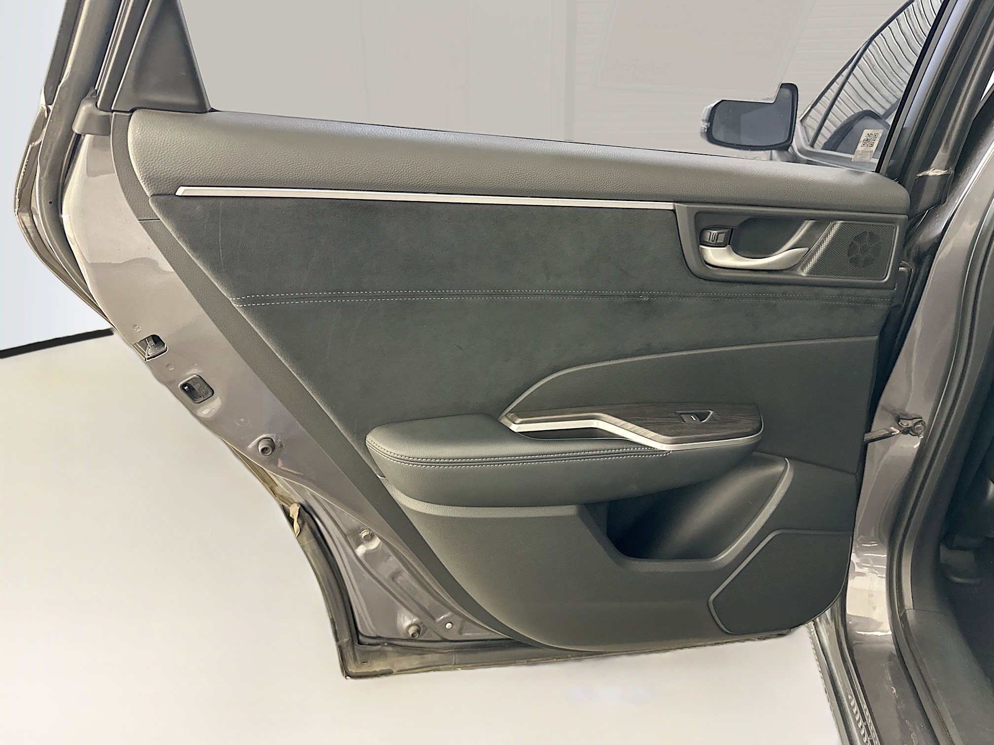 Used 2018 Honda Clarity Touring image 27