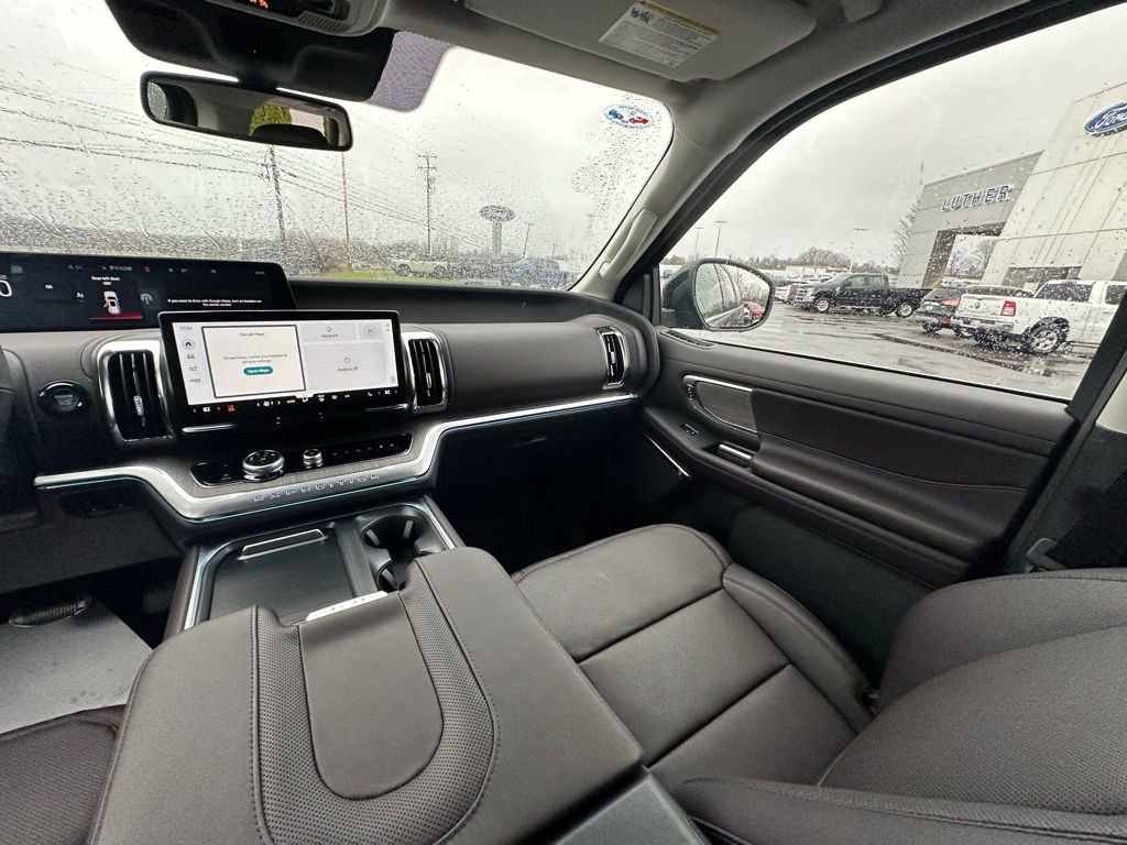 New 2026 Ford Expedition Max Platinum w/ Platinum Ultimate Package image 15