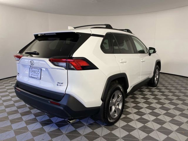Used 2025 Toyota RAV4 XLE w/ Convenience Package AWD/4WD image 9