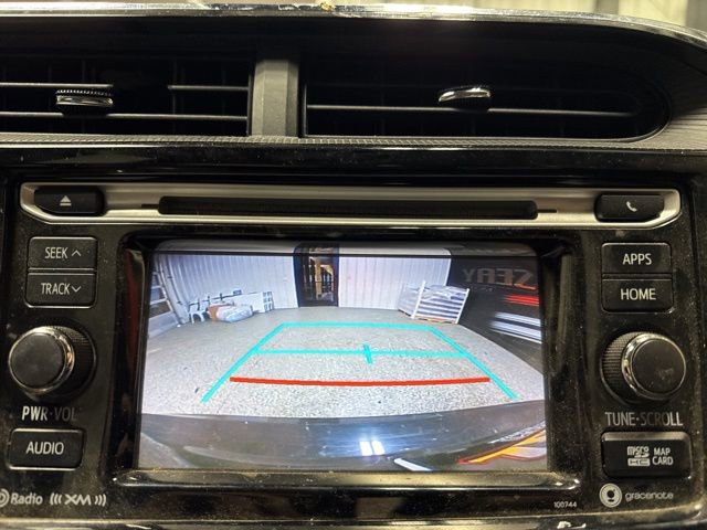 Used 2018 Toyota Prius C Three image 9