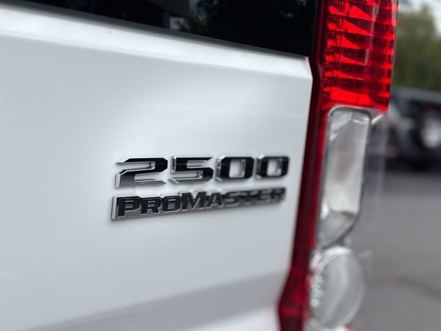 Used 2025 RAM ProMaster 2500 w/ U-Haul Equipment Group FWD image 22