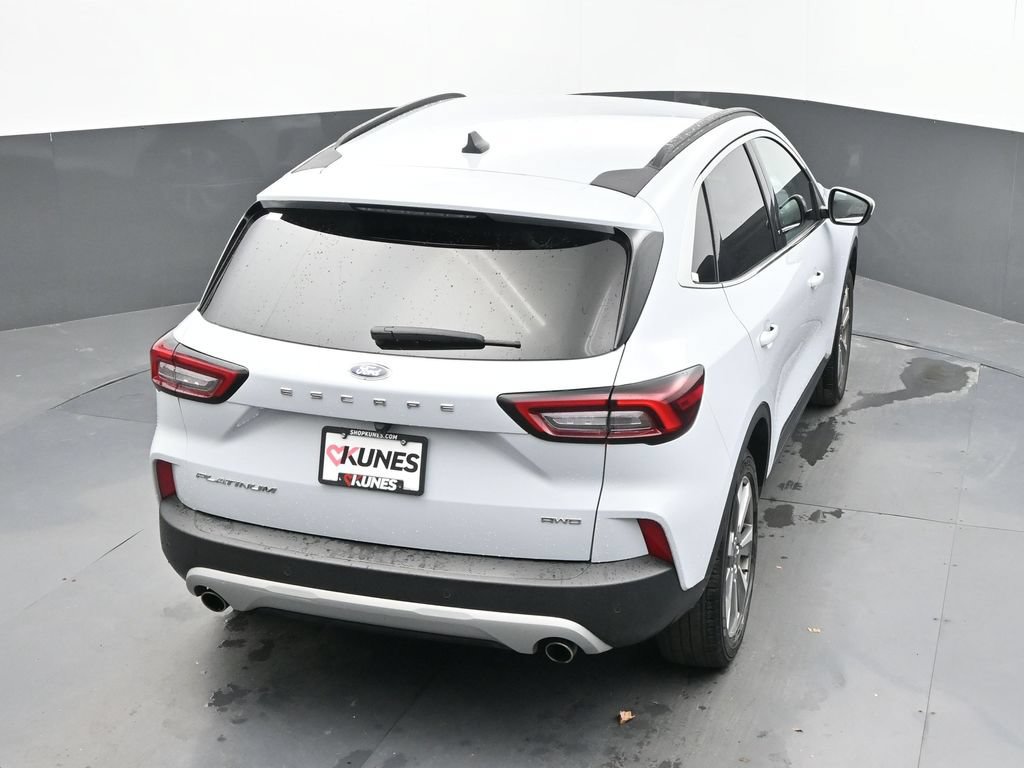 Used 2025 Ford Escape Platinum AWD/4WD image 12