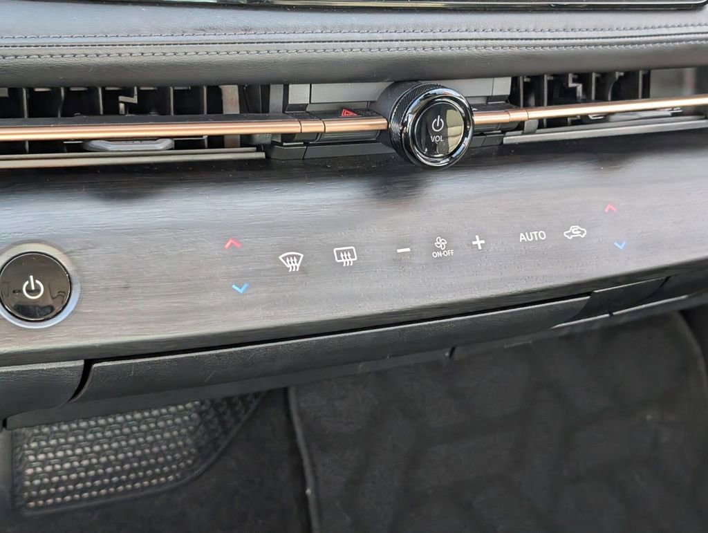 Certified 2024 Nissan Ariya ENGAGE e-4ORCE image 23