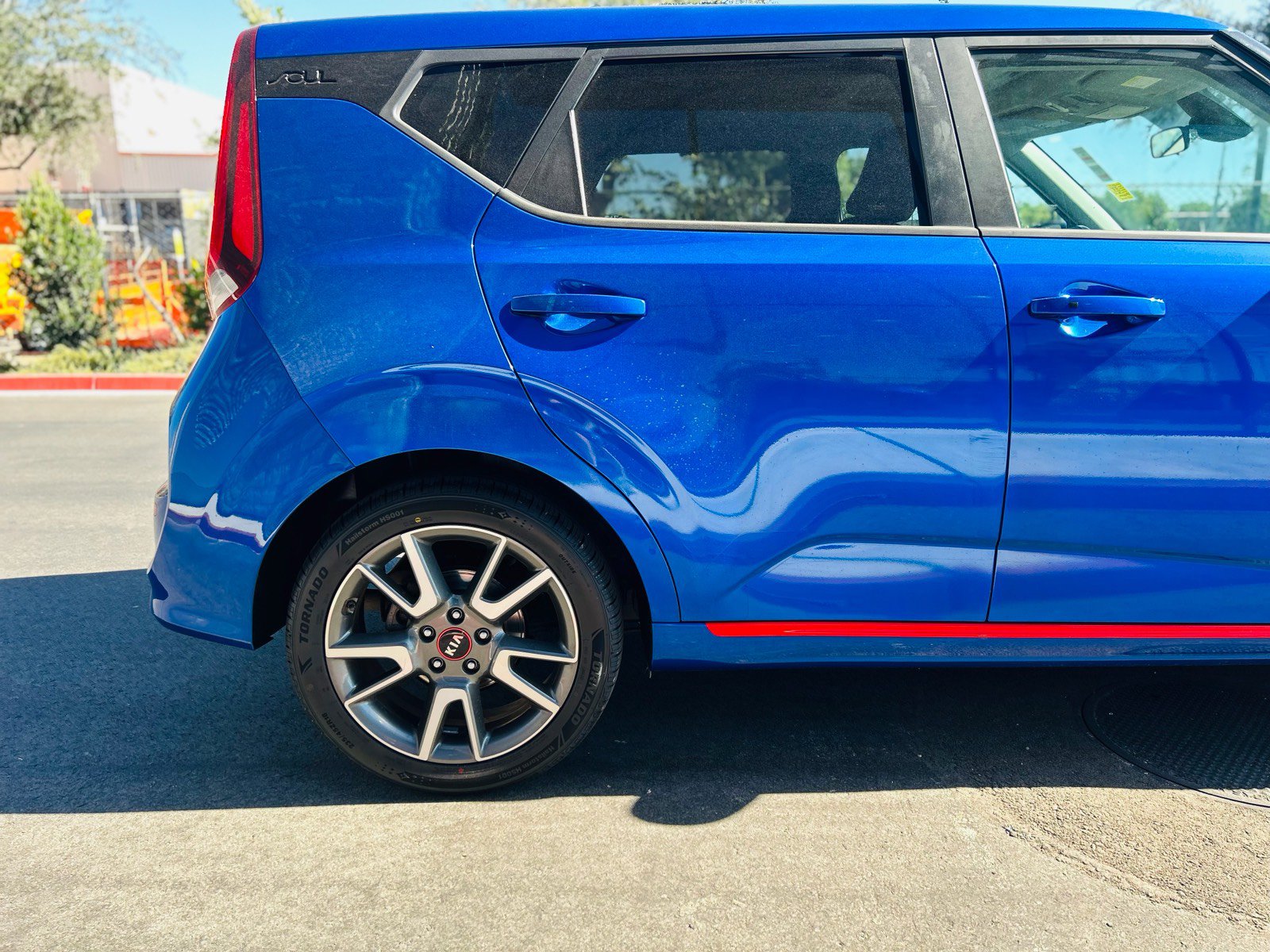 Used 2020 Kia Soul GT-Line w/ GT 2.0L Power Sunroof Package FWD image 11