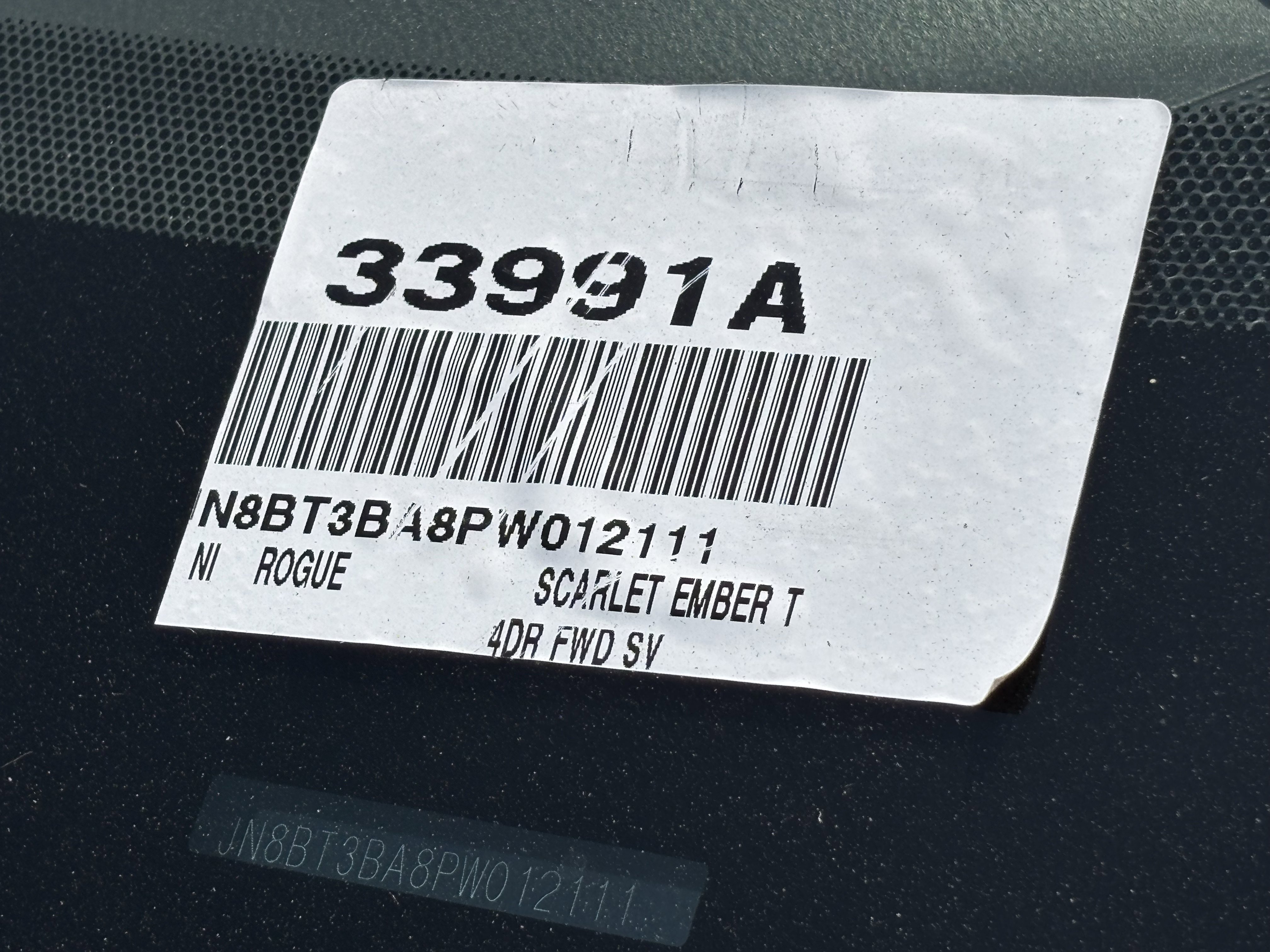 Used 2023 Nissan Rogue SV image 32